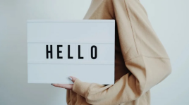 輕松融入不同場合：英語寒暄的多樣表達(dá)方式